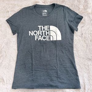 WOMEN’S NORTH FACE T-SHIRT